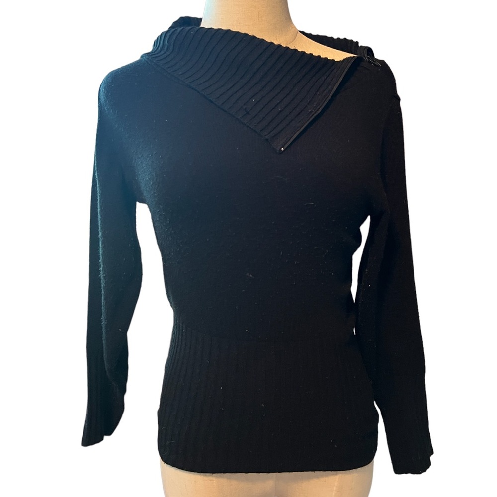 XOXO from Macy’s Black Sweater 3/4 Length Sleeves Versatile Neckline Medium